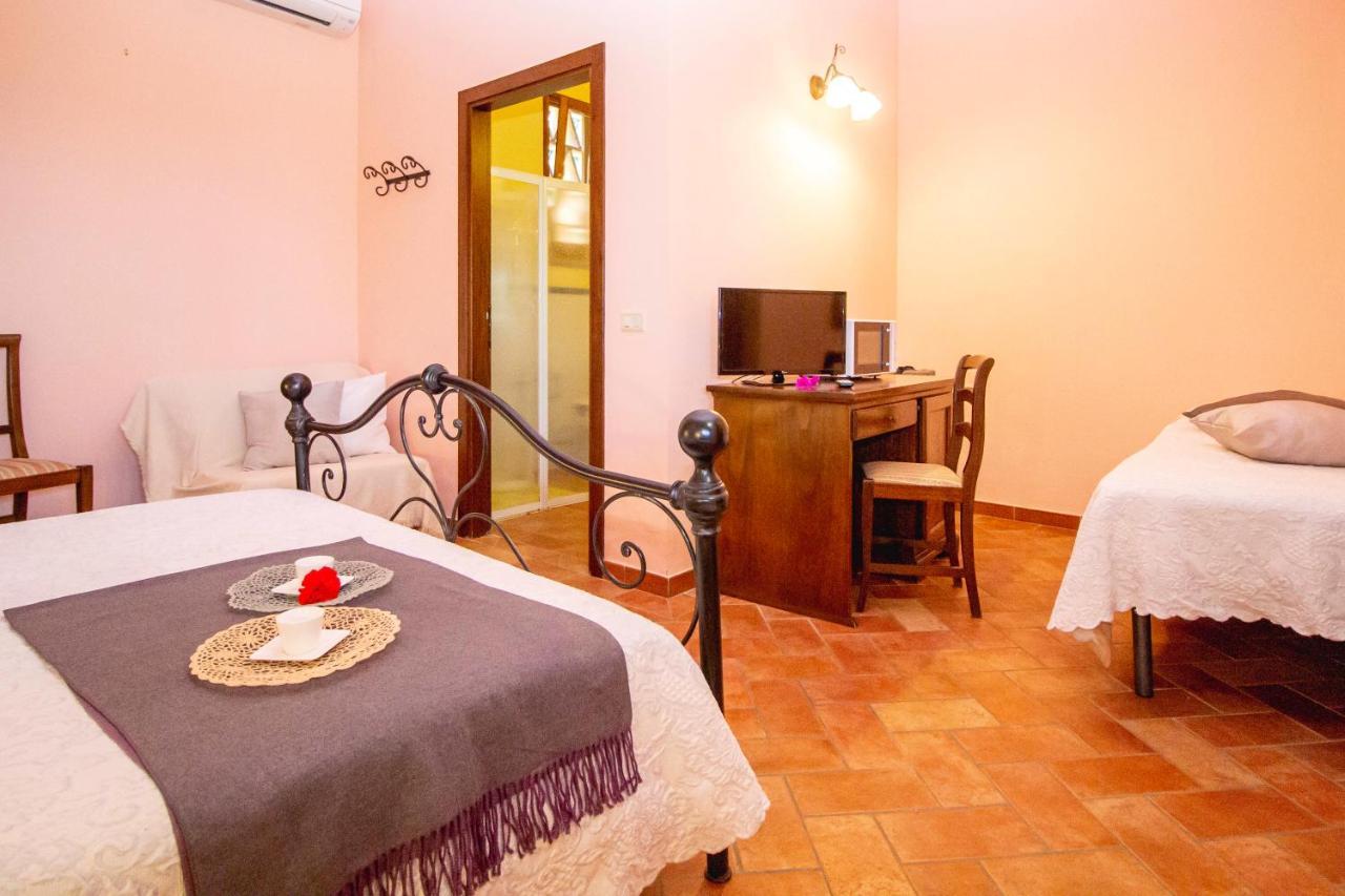 Agriturismo Poggio Pistolese Montaione Eksteriør billede