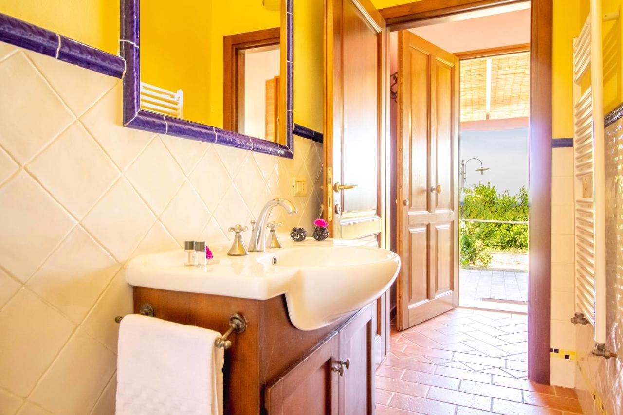 Agriturismo Poggio Pistolese Montaione Eksteriør billede